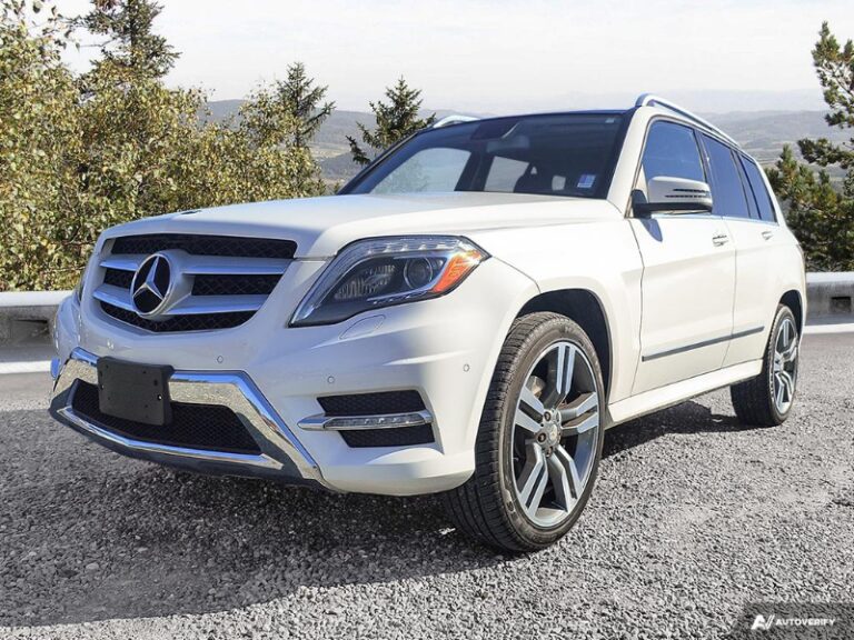 photo of 2013 Mercedes-Benz GLK-Class 4MATIC 4dr GLK 350 1