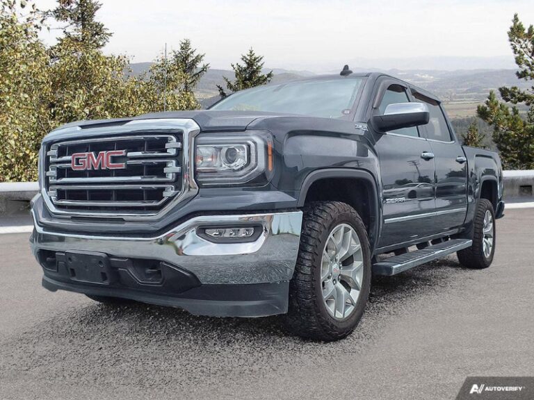 photo of 2018 GMC Sierra 1500 4WD Crew Cab 143.5 SLT 1