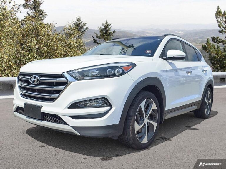 photo of 2017 Hyundai Tucson AWD 4dr 1.6L Limited 1